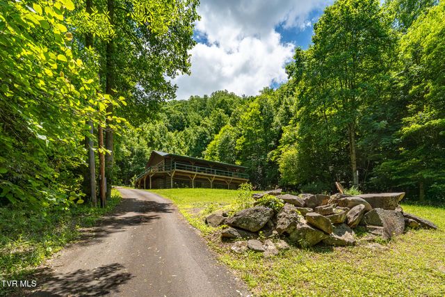 916 Willens Gap Road, Mountain City, TN 37683