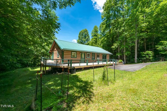 916 Willens Gap Road, Mountain City, TN 37683