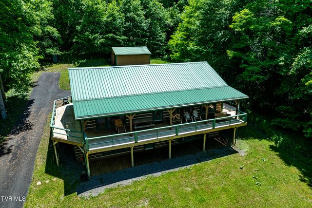916 Willens Gap Road, Mountain City, TN 37683