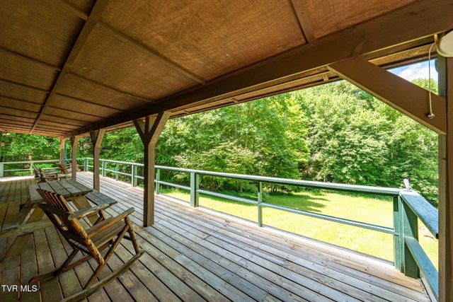 916 Willens Gap Road, Mountain City, TN 37683