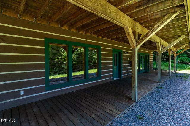 916 Willens Gap Road, Mountain City, TN 37683