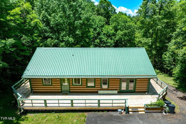 916 Willens Gap Road, Mountain City, TN 37683