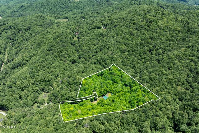 916 Willens Gap Road, Mountain City, TN 37683