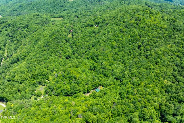 916 Willens Gap Road, Mountain City, TN 37683