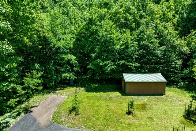 916 Willens Gap Road, Mountain City, TN 37683
