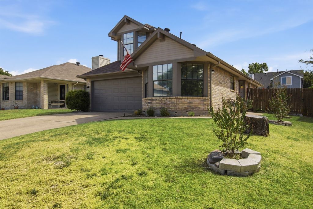 10117 Leatherwood Drive, Fort Worth, TX 76108 — photo 2