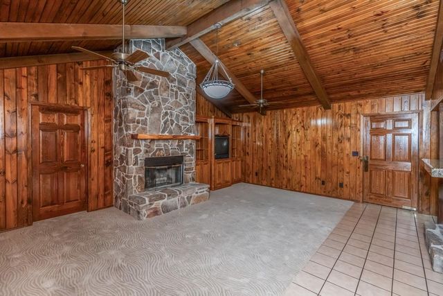 331 Shoreline Drive, Brookeland, TX 75931