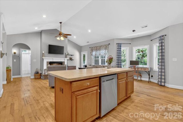 1048 Brevard Place Road, Iron Station, NC 28080