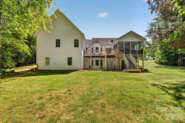 1048 Brevard Place Road, Iron Station, NC 28080