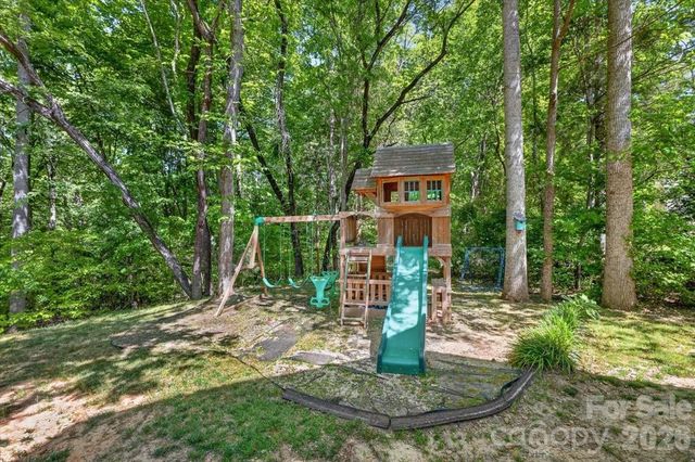1048 Brevard Place Road, Iron Station, NC 28080