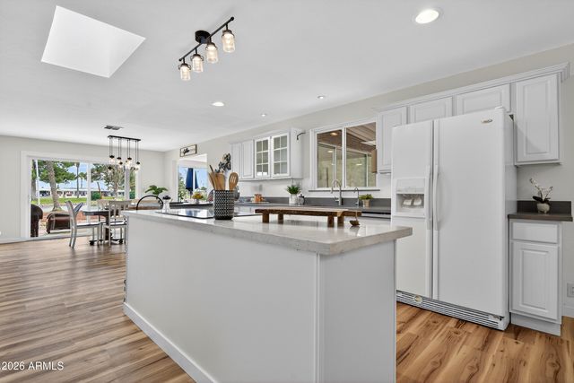 26245 S LAKEVIEW Drive, Sun Lakes, AZ 85248