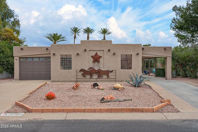 26245 S LAKEVIEW Drive, Sun Lakes, AZ 85248