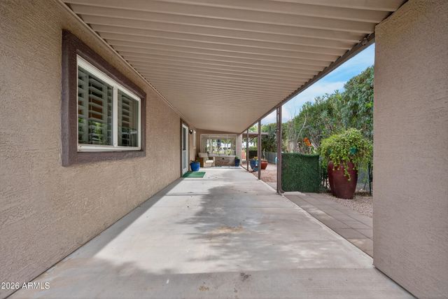 26245 S LAKEVIEW Drive, Sun Lakes, AZ 85248