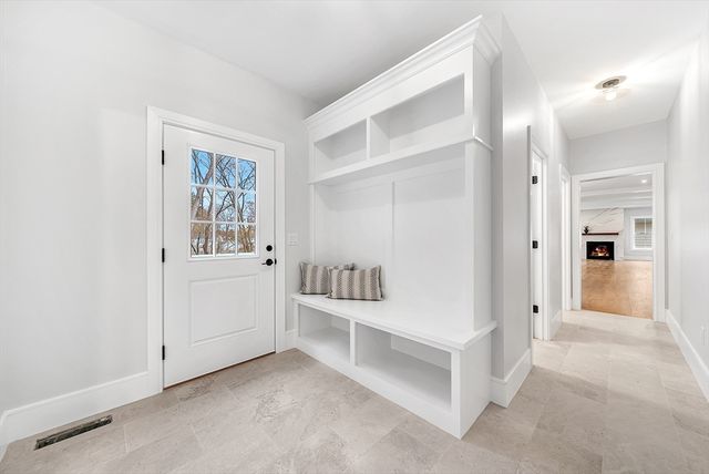 25 Irving Road, Natick, MA 01760