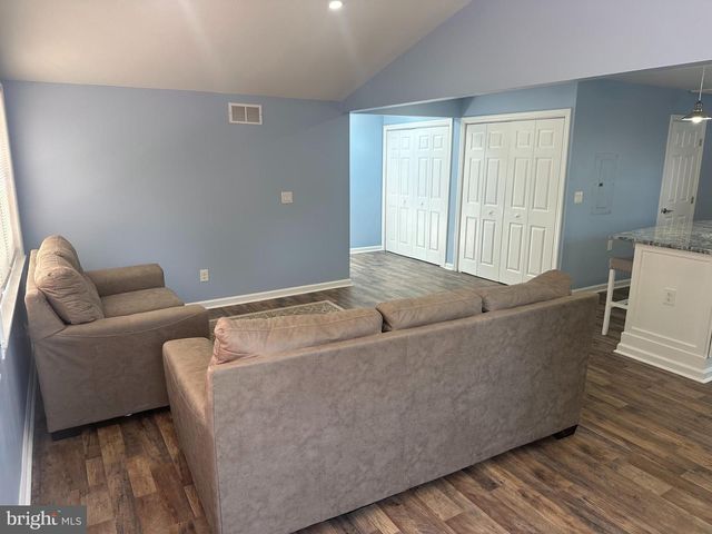 5 N 14TH ST, Del Haven, NJ 08251