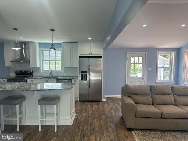 5 N 14TH ST, Del Haven, NJ 08251