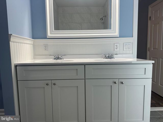 5 N 14TH ST, Del Haven, NJ 08251