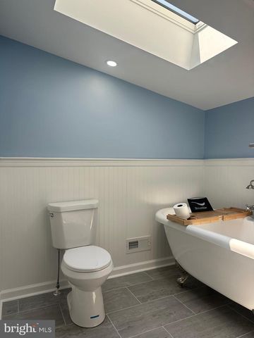 5 N 14TH ST, Del Haven, NJ 08251