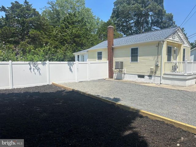 5 N 14TH ST, Del Haven, NJ 08251