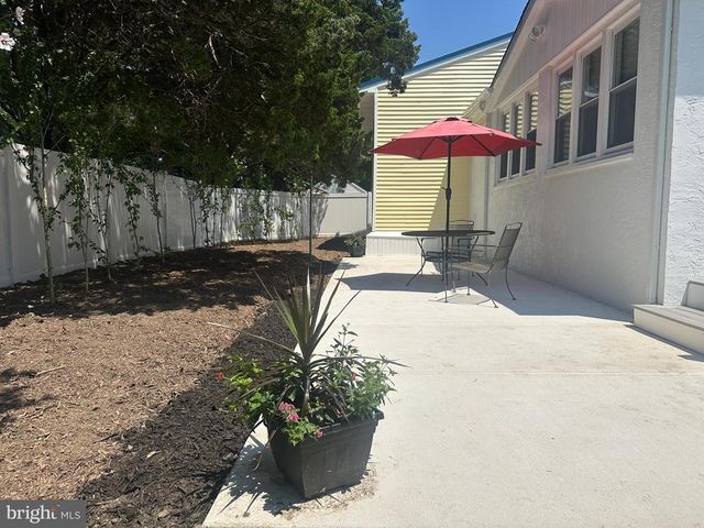 5 N 14TH ST, Del Haven, NJ 08251