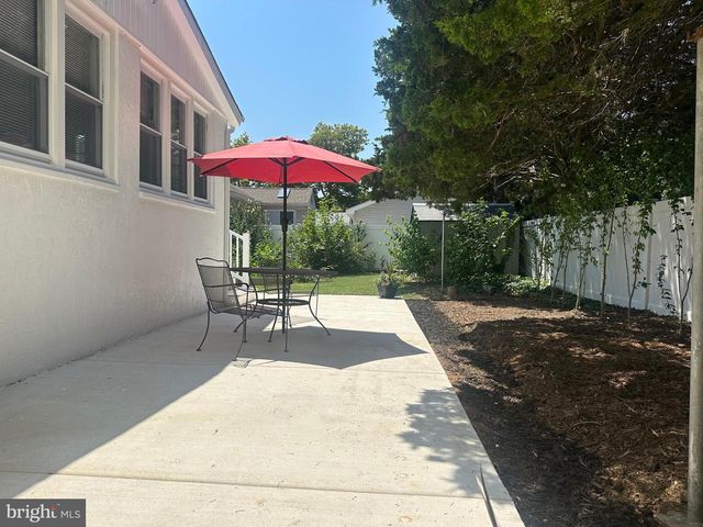 5 N 14TH ST, Del Haven, NJ 08251