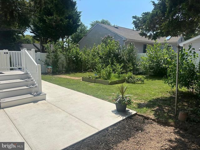 5 N 14TH ST, Del Haven, NJ 08251