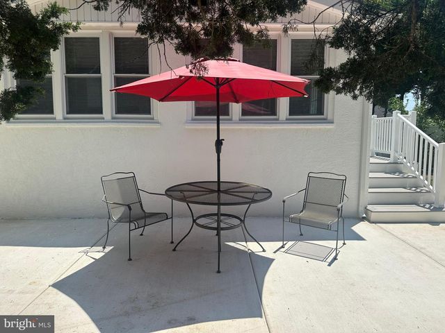 5 N 14TH ST, Del Haven, NJ 08251