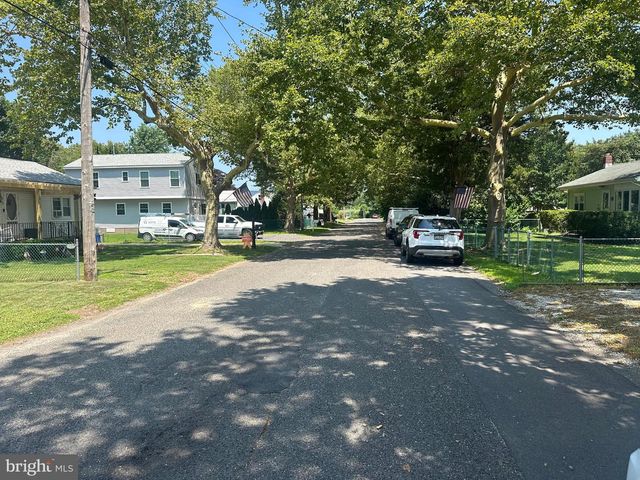 5 N 14TH ST, Del Haven, NJ 08251