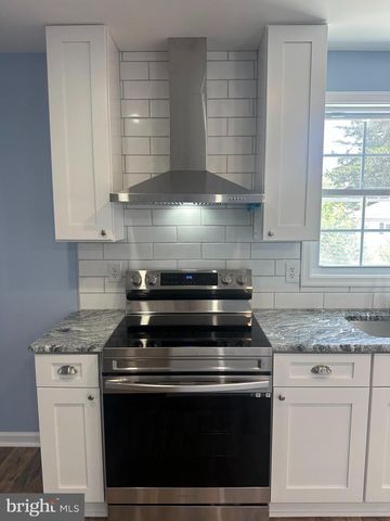 5 N 14TH ST, Del Haven, NJ 08251