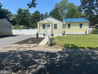 5 N 14TH ST, Del Haven, NJ 08251