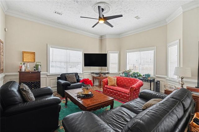 5026 Campbellton SW Road, Atlanta, GA 30331