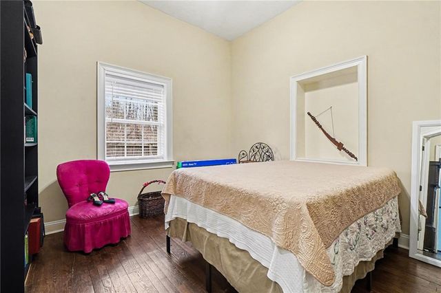 5026 Campbellton SW Road, Atlanta, GA 30331