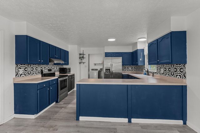 150 Clay Lick Road, Jeffersonville, KY 40337