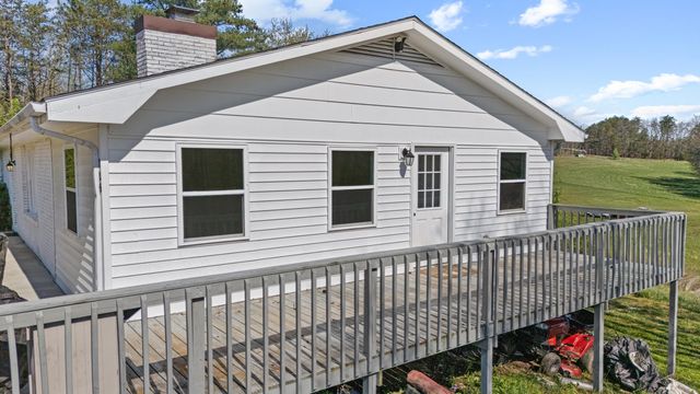 150 Clay Lick Road, Jeffersonville, KY 40337