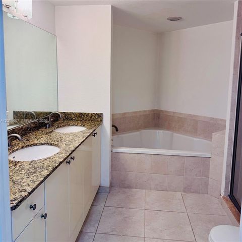 1830 Radius Drive 217, Hollywood, FL 33020