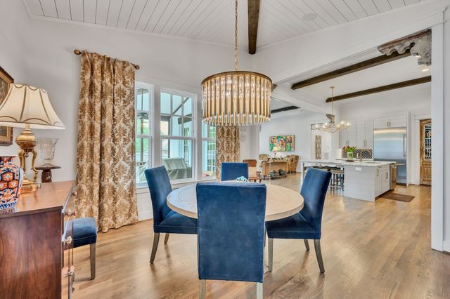 2227 Castleman Dr, Nashville, TN 37215