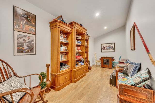 2227 Castleman Dr, Nashville, TN 37215