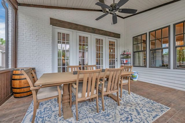 2227 Castleman Dr, Nashville, TN 37215