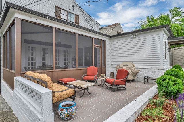 2227 Castleman Dr, Nashville, TN 37215