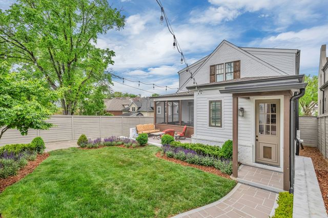 2227 Castleman Dr, Nashville, TN 37215