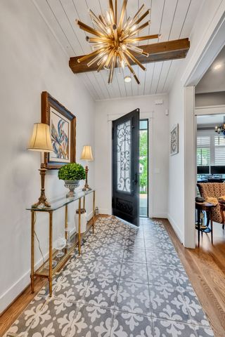 2227 Castleman Dr, Nashville, TN 37215