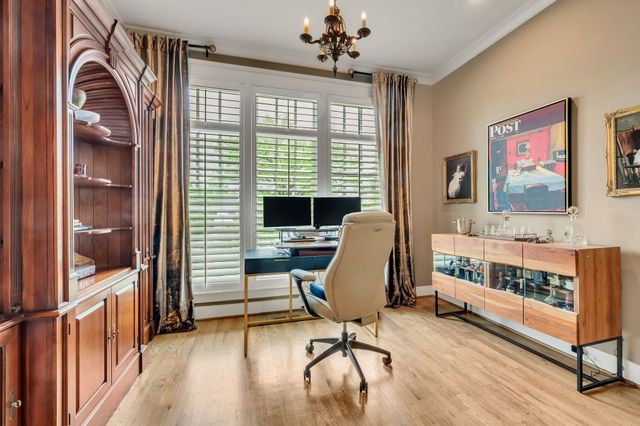 2227 Castleman Dr, Nashville, TN 37215