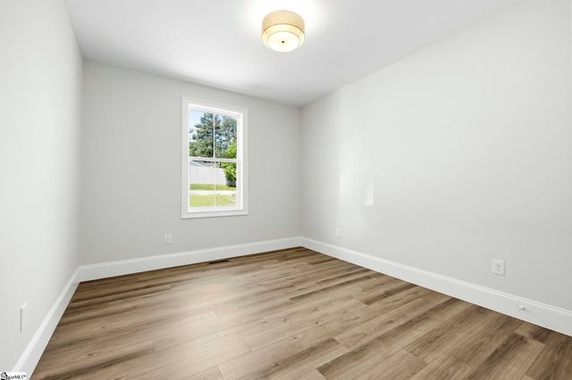 104 Mount Vernon Road, Greenville, SC 29651
