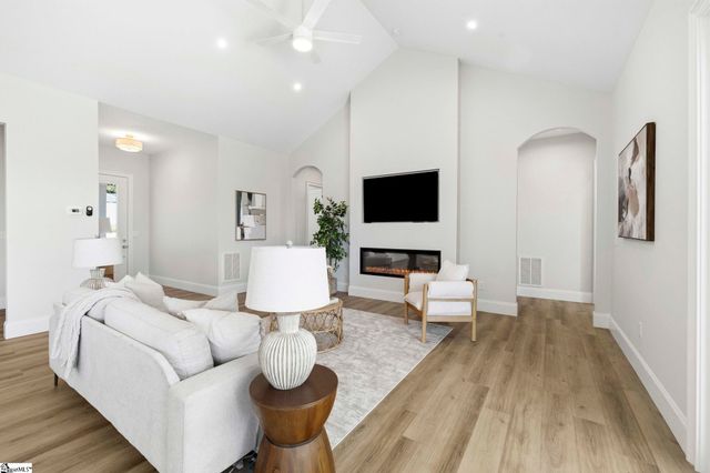 104 Mount Vernon Road, Greenville, SC 29651