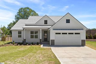 104 Mount Vernon Road, Greenville, SC 29651