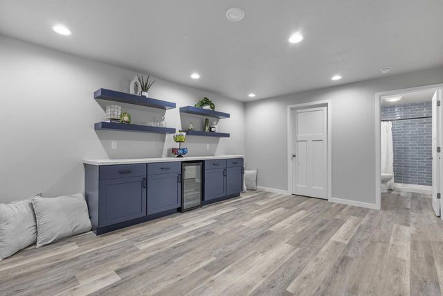 825 S LINCOLN STREET, Hortonville, WI 54944