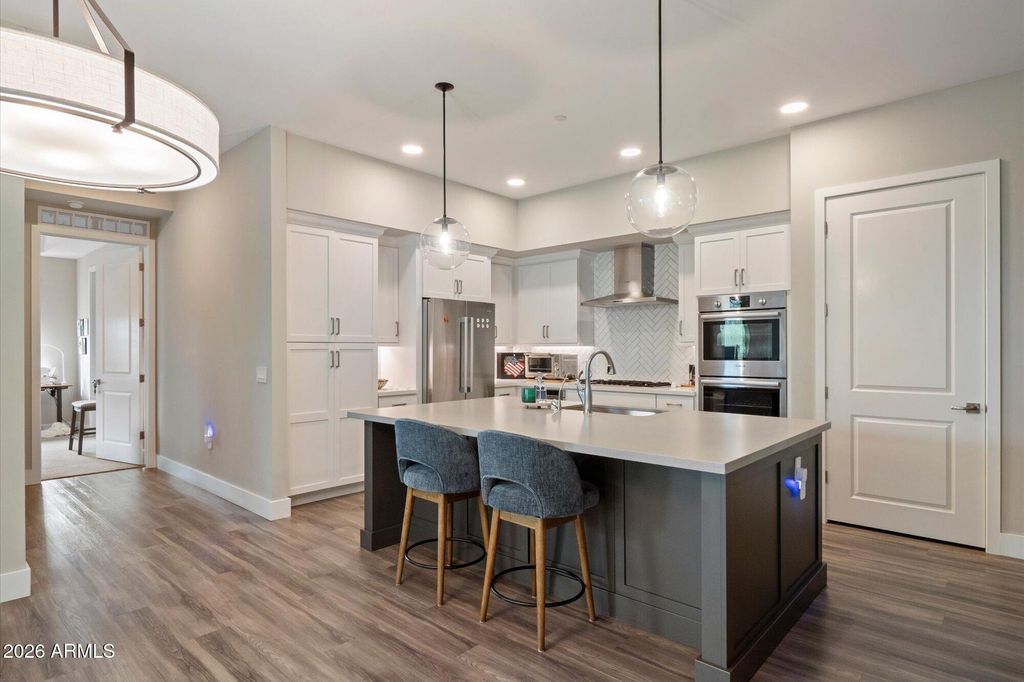 5250 E DEER VALLEY Drive 360, Phoenix, AZ 85054 — photo 2