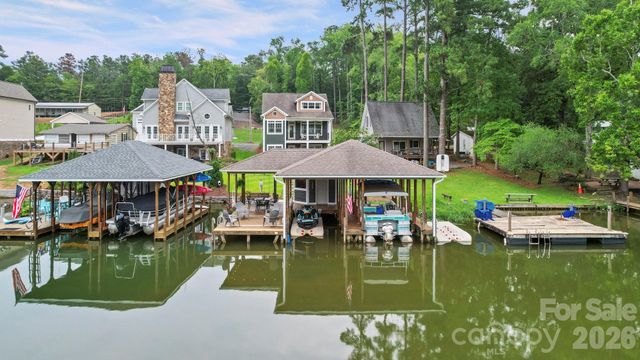 698 Lake Head Road, Norwood, NC 28128