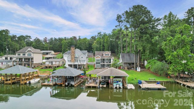 698 Lake Head Road, Norwood, NC 28128