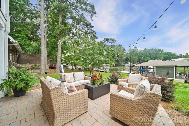 698 Lake Head Road, Norwood, NC 28128